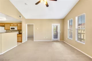 Photo #6: 2156344 Listing