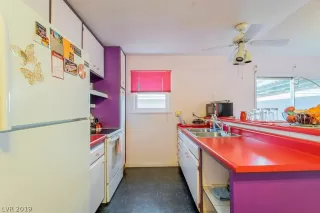 Photo #1: 2156407 Listing