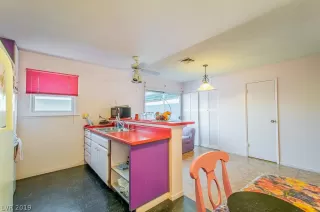 Photo #2: 2156407 Listing