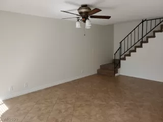 Photo #3: 2156435 Listing 