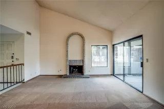 Photo #1: 2156453 Listing 