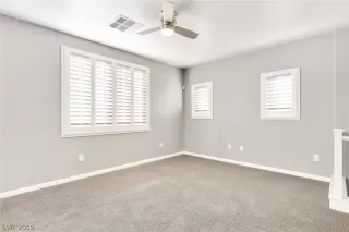 Photo #6: 2156461 Listing