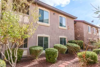 Photo #1: 2156464 Listing 