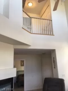 Photo #4: 2156469 Listing