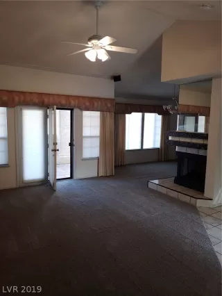 Photo #2: 2156572 Listing 