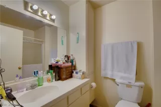 Photo #3: 2156575 Listing