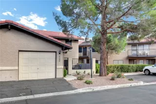 Photo #2: 2156587 Listing 