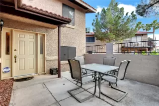 Photo #3: 2156587 Listing 