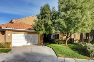 Photo #1: 2156593 Listing