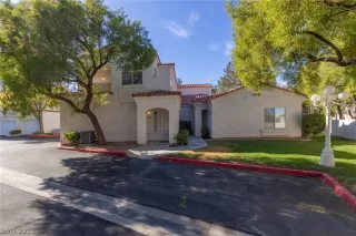 Photo #1: 2156599 Listing