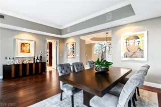 Photo #5: 2156702 Listing