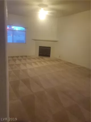 Photo #3: 2156721 Listing 