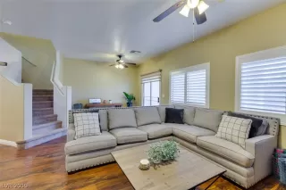 Photo #3: 2156748 Listing 