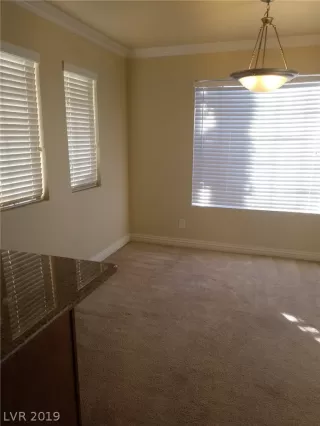 Photo #6: 2156819 Listing 