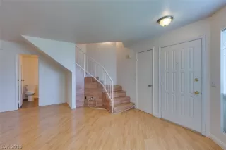 Photo #2: 2156861 Listing 