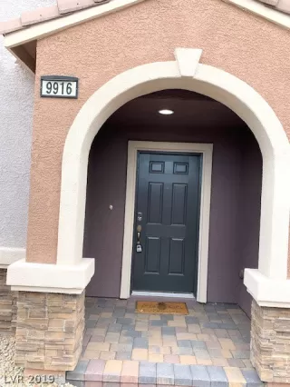 Photo #1: 2156885 Listing 