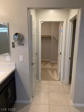 Photo #4: 2156885 Listing 