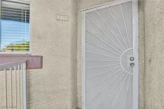 Photo #1: 2156971 Listing