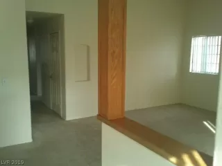 Photo #4: 2157051 Listing 