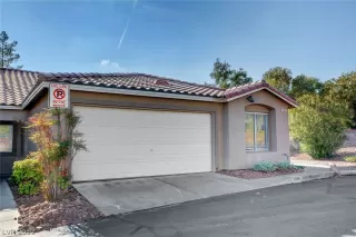 Photo #1: 2157136 Listing