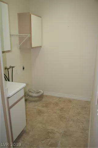 Photo #6: 2157145 Listing 