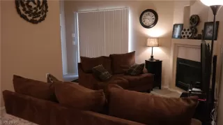 Photo #3: 2157172 Listing 