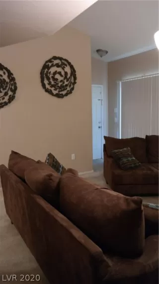 Photo #6: 2157172 Listing 