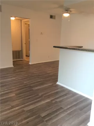 Photo #1: 2157212 Listing 