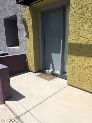 Photo #3: 2157234 Listing