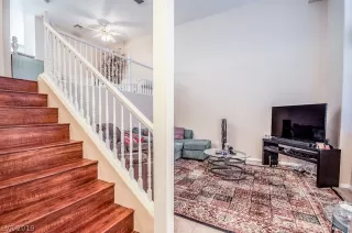 Photo #3: 2157238 Listing