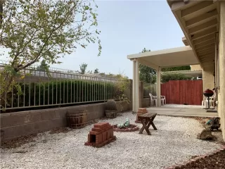 Photo #5: 2157290 Listing 