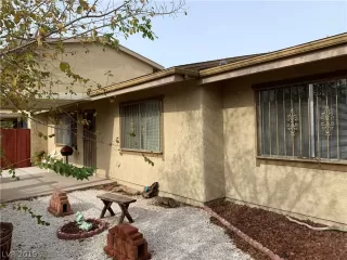 Photo #6: 2157290 Listing 