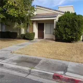 Photo #1: 2157326 Listing