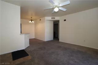 Photo #2: 2157379 Listing