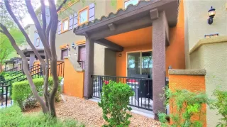 Photo #1: 2157447 Listing