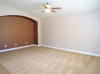 Photo #1: 2157451 Listing 