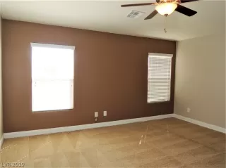 Photo #3: 2157451 Listing 