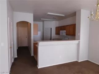 Photo #4: 2157458 Listing 