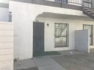 Photo #2: 2157532 Listing 