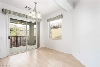 Photo #5: 2157536 Listing 