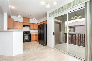 Photo #6: 2157536 Listing 