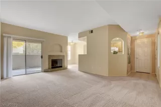 Photo #2: 2157537 Listing 