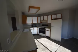 Photo #5: 2157540 Listing 