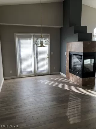 Photo #3: 2157589 Listing 