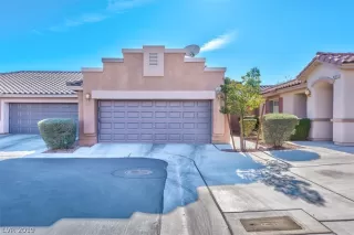 Photo #2: 2157647 Listing