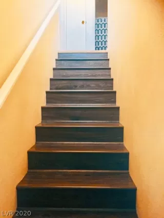 Photo #3: 2157733 Listing