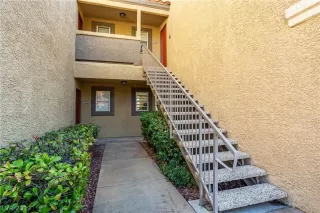 Photo #2: 2157747 Listing