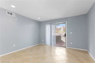 Photo #6: 2157747 Listing