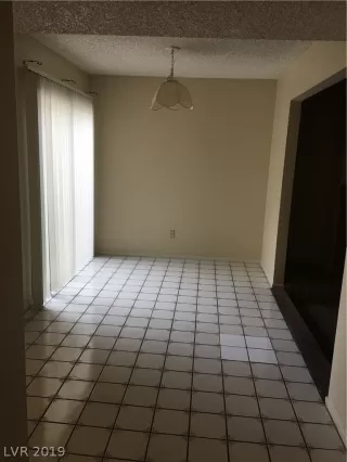 Photo #4: 2157803 Listing 