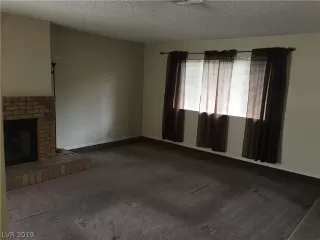 Photo #6: 2157803 Listing 